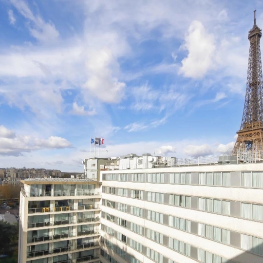  Annonces BONDY : Appartement | PARIS (75006) | 80 m2 | 1 360 000 € 