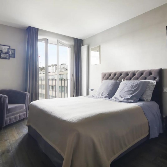  Annonces BONDY : Appartement | PARIS (75006) | 80 m2 | 1 360 000 € 