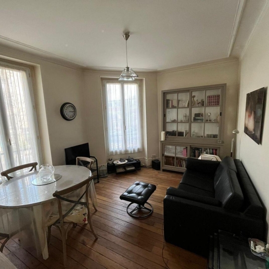 Annonces BONDY : Appartement | CHARENTON-LE-PONT (94220) | 50.00m2 | 435 000 € 