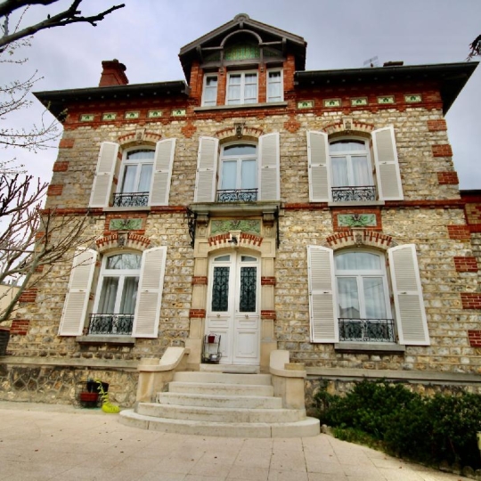  Annonces BONDY : Maison / Villa | MONTMAGNY (95360) | 262 m2 | 832 000 € 