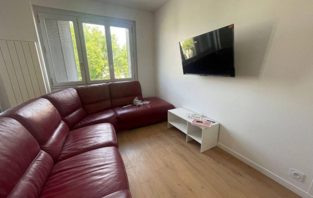 Annonces BONDY : Appartement | LA COURNEUVE (93120) | 12 m2 | 620 € 