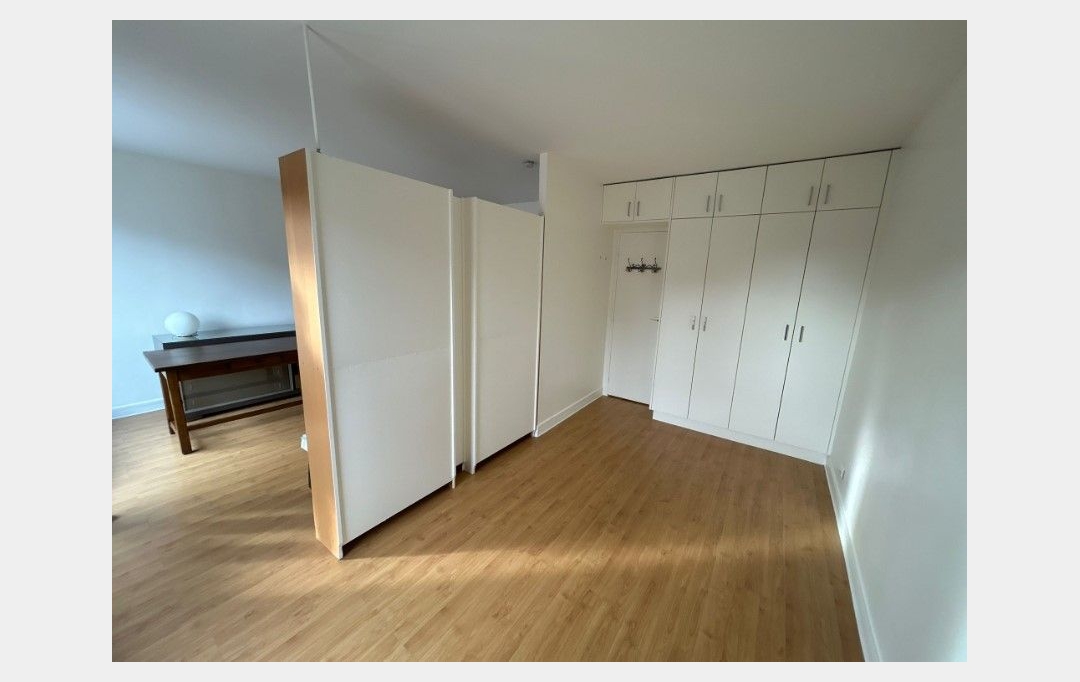 Annonces BONDY : Appartement | PARIS (75014) | 49 m2 | 1 695 € 